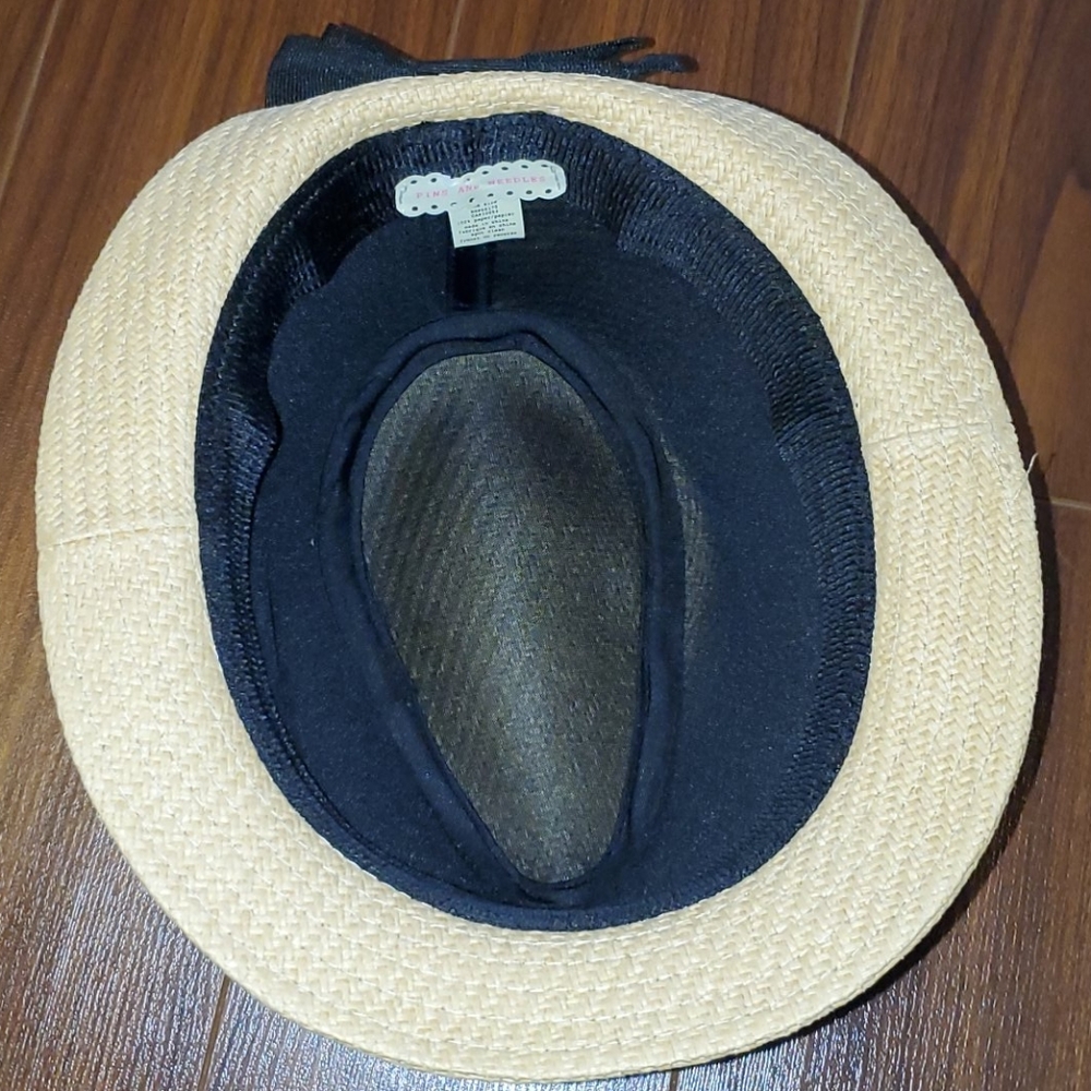Hat - Picture 2 of 4